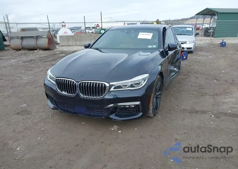 2016 BMW 750I xDrive из США, поврежденный, VIN WBA7F2C56GG417394